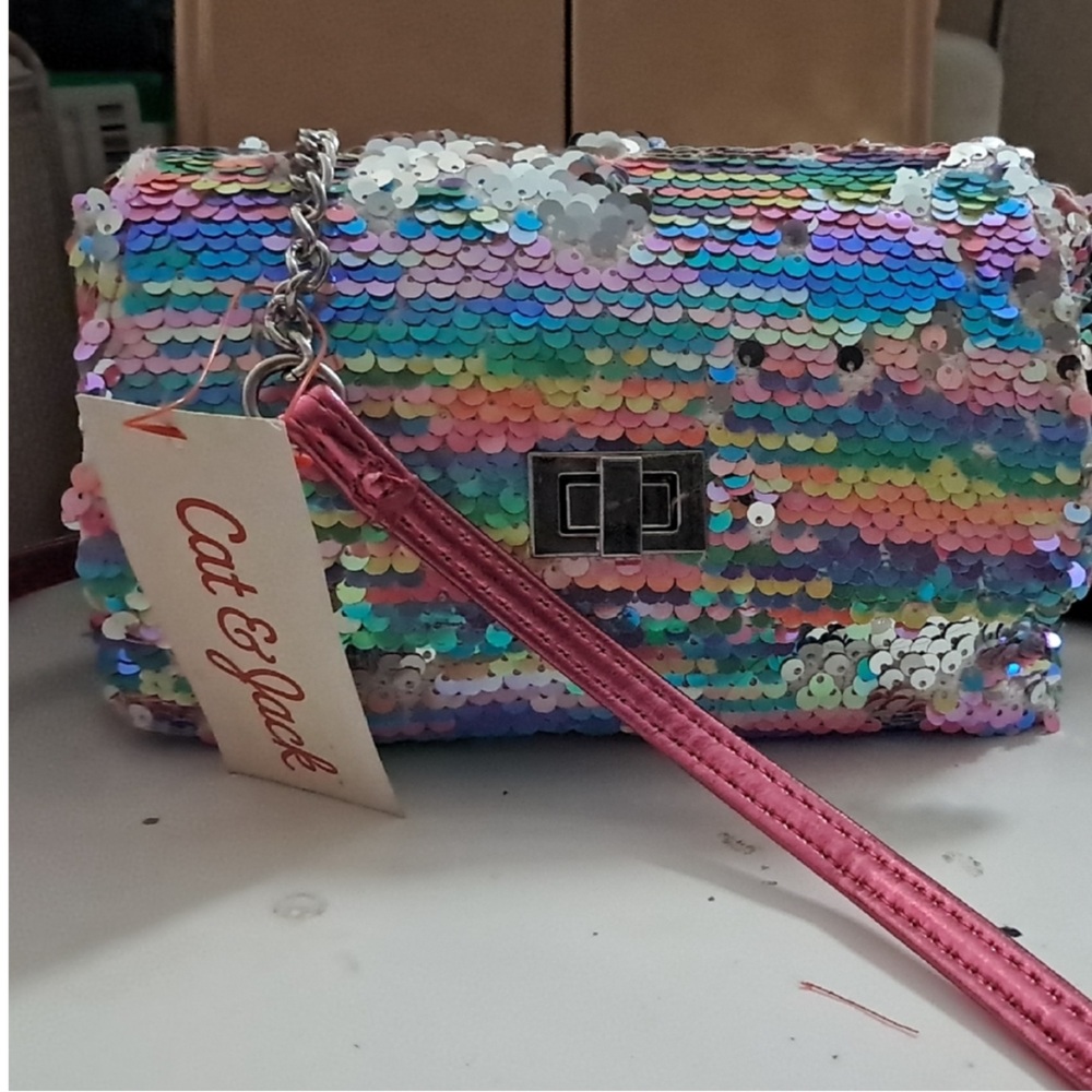 🔜
Cat & Jack Pink Sequin Wristlet Clutch - Picture 3 of 3